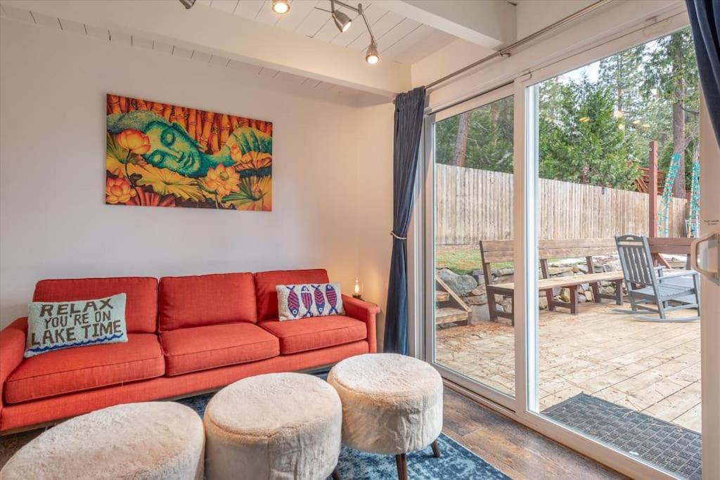 Lake Views, Pet-Friendly Cabin With Hot-Tub In King'S Beach Kings Beach Esterno foto