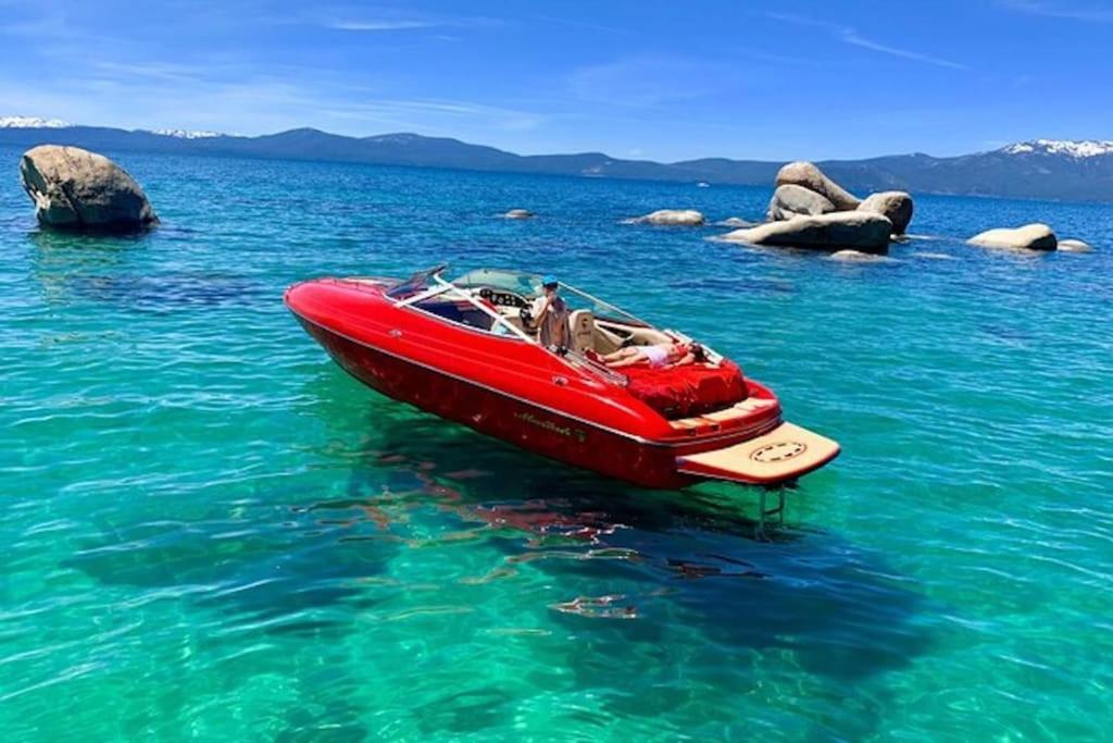Lake Views, Pet-Friendly Cabin With Hot-Tub In King'S Beach Kings Beach Esterno foto