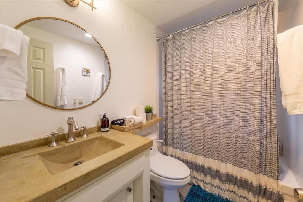 Lake Views, Pet-Friendly Cabin With Hot-Tub In King'S Beach Kings Beach Esterno foto